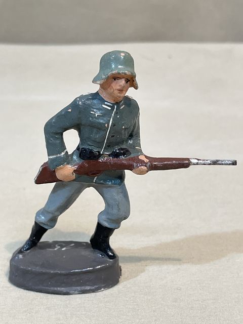 Bunker Militaria: Original Nazi Era German Toy Soldier Attacking