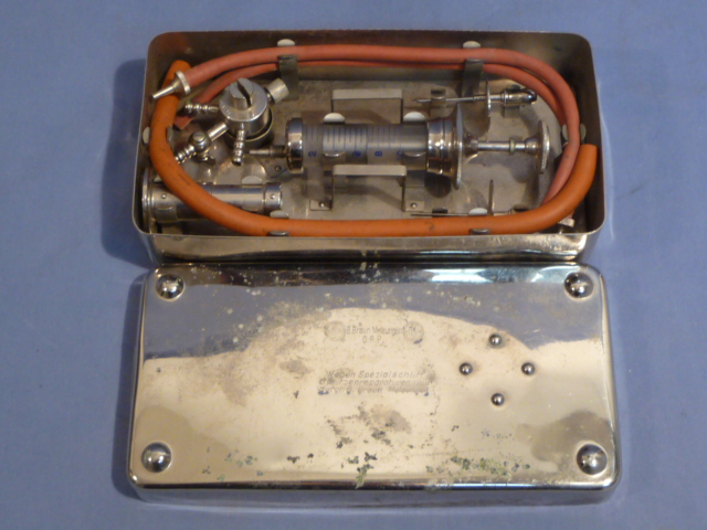 Bunker Militaria: Original WWII German Blood Transfusion Apparatus Set, Bluttransfusions-Apparat