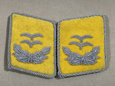 REPRODUCTION WWII German Luftwaffe Flight/Fallschirmjger Oberleutnant's Collar Tabs, Pair