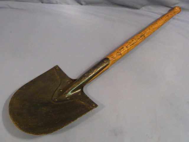 Original WWII German Assault Engineer’s Long Handle Shovel